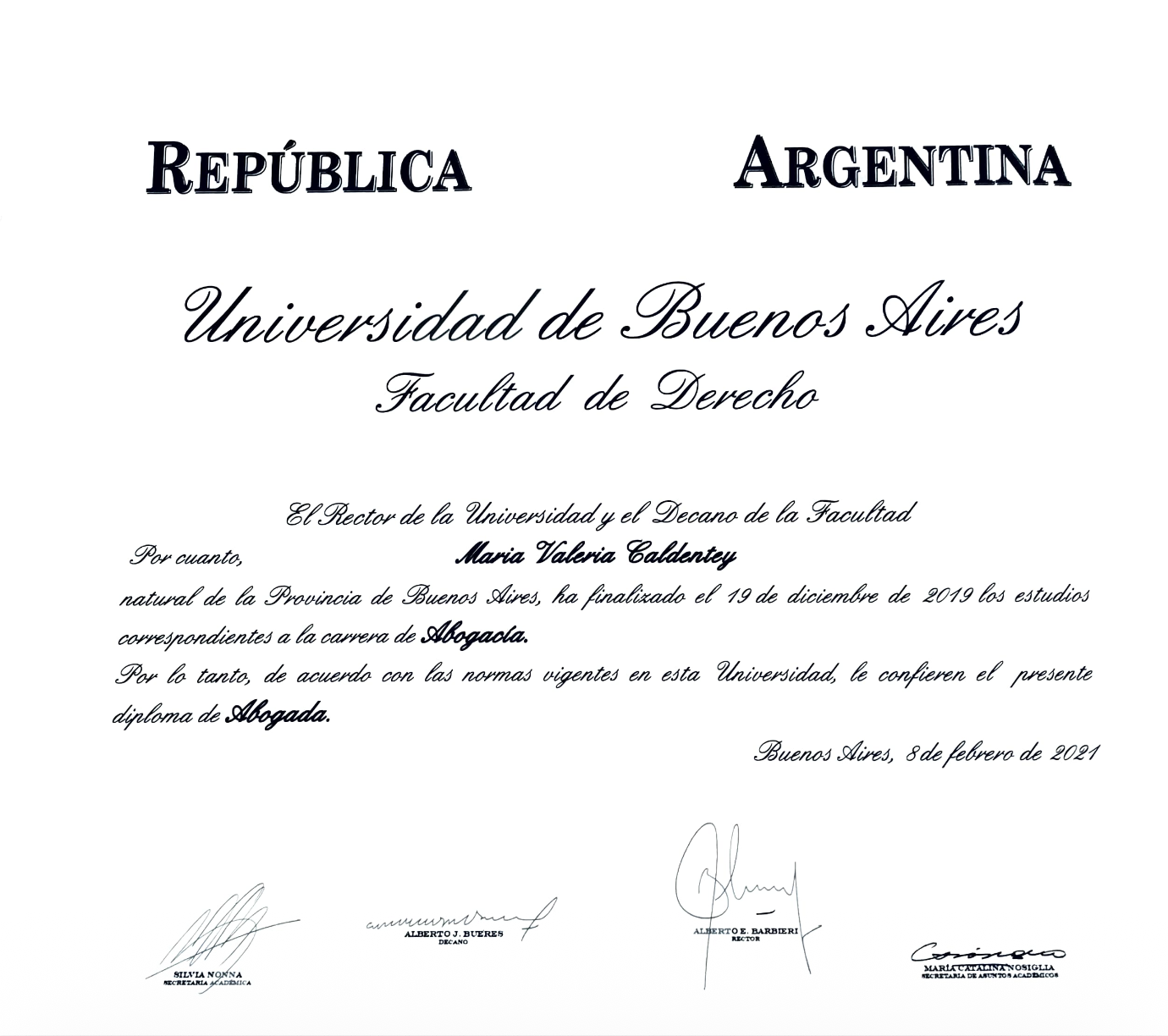 Certificado: Abogada